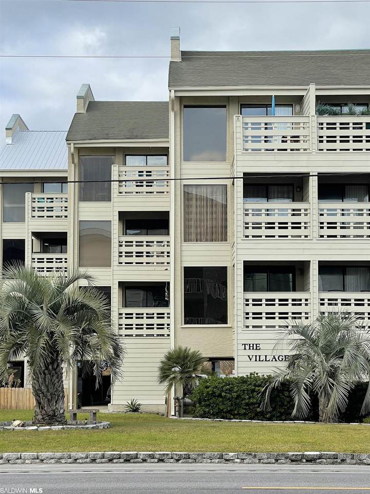 1144 Beach Blvd - Photo 1