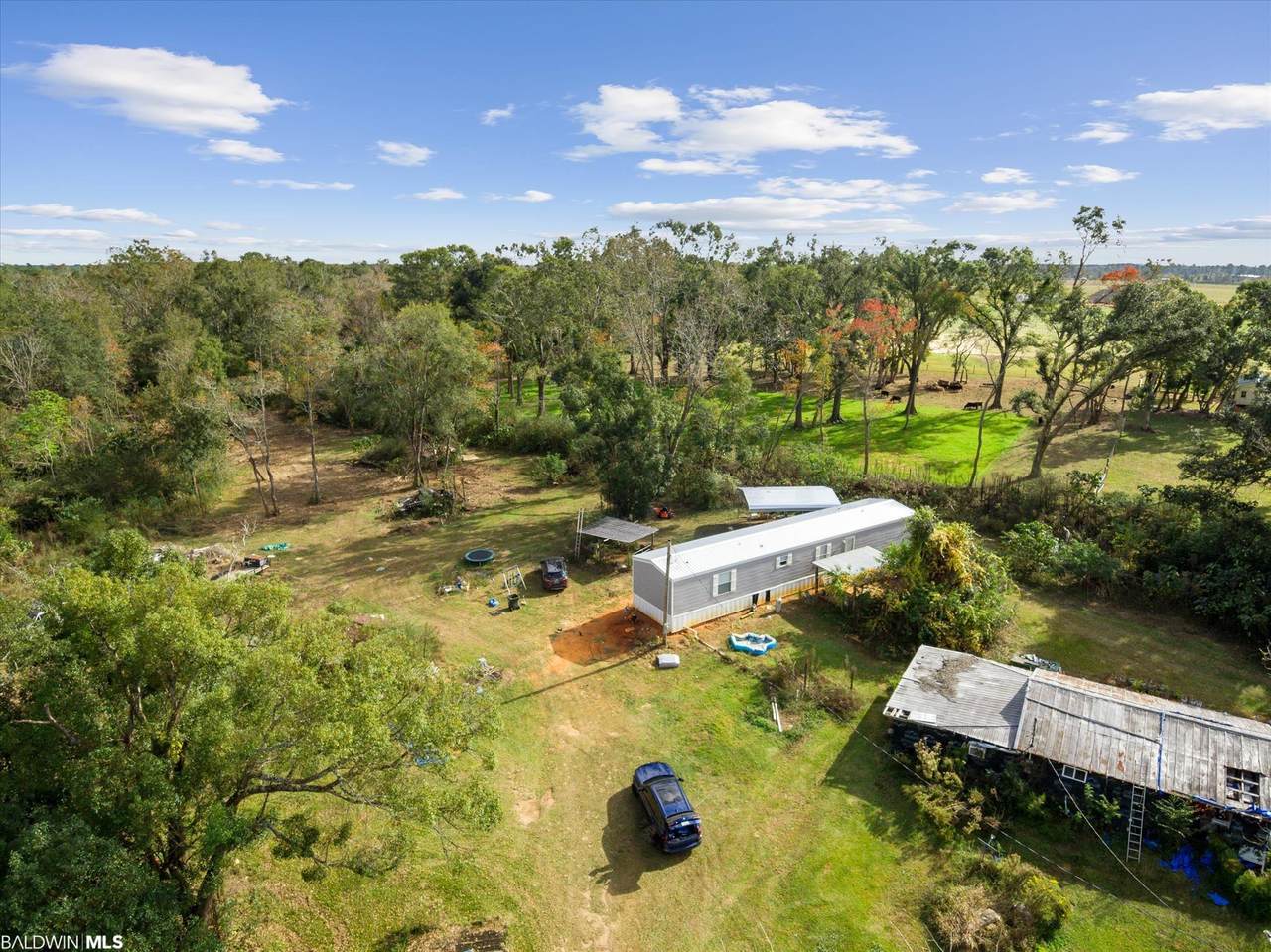 18500 County Road 73 - Photo 1