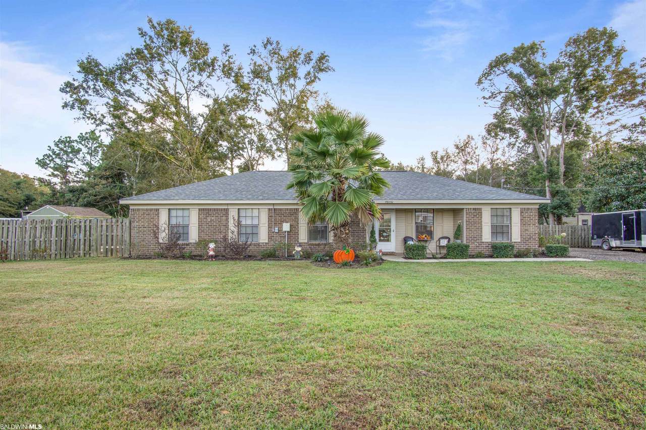 16110 Woodpecker Rd - Photo 1