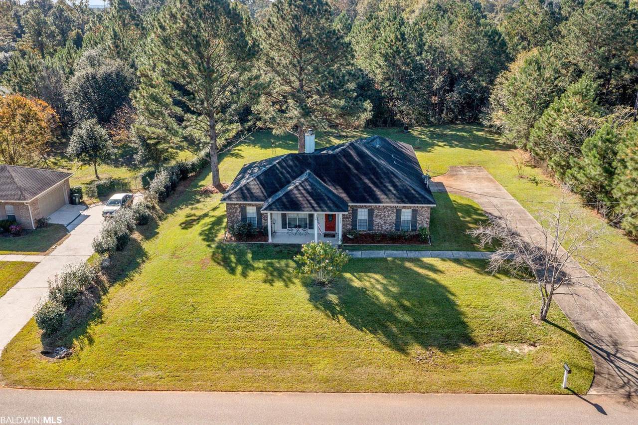 14828 Majestic Oaks Drive - Photo 1