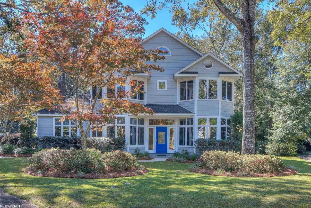 501 Oak Ridge Court - Photo 1