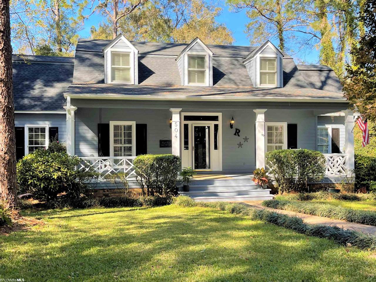 504 Brookwood Road - Photo 1