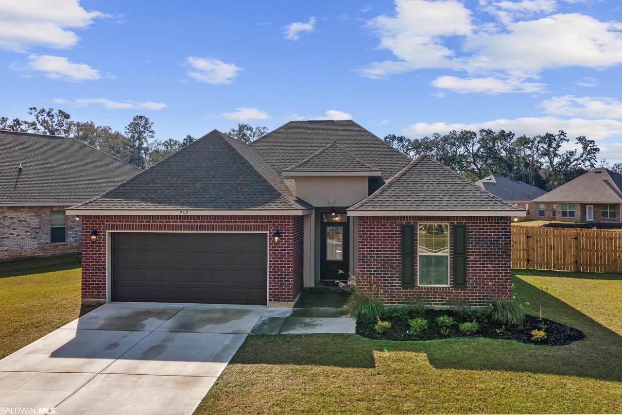 962 Gibson Court - Photo 1