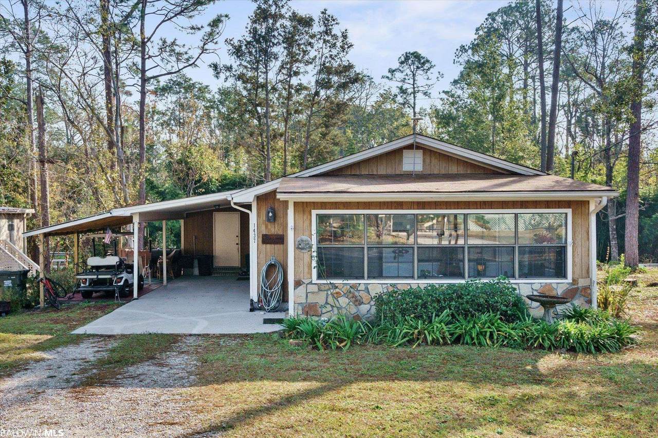1437 Rio Circle - Photo 1