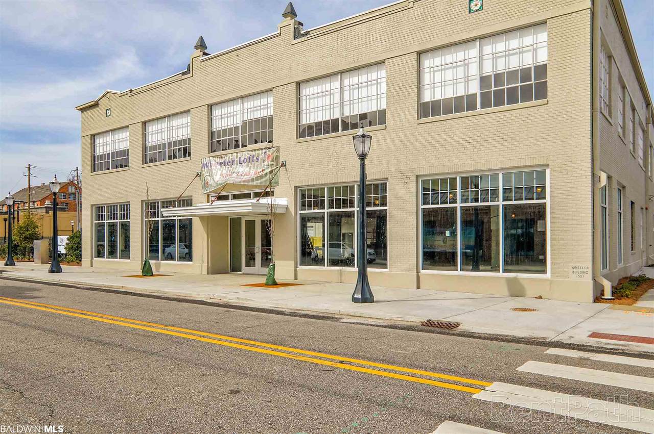 450 St. Louis Street - Photo 1