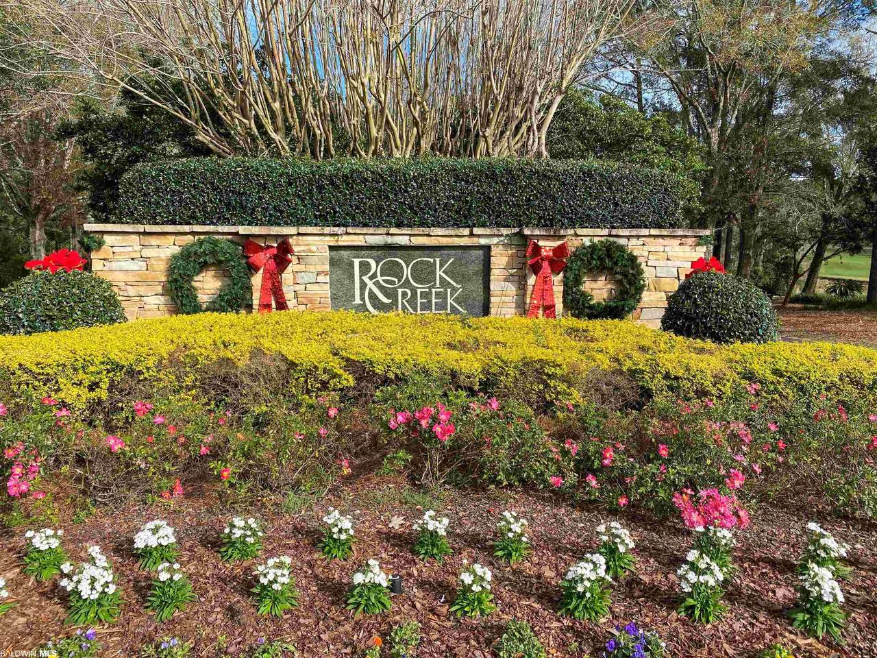 109 Creek Cr - Photo 1
