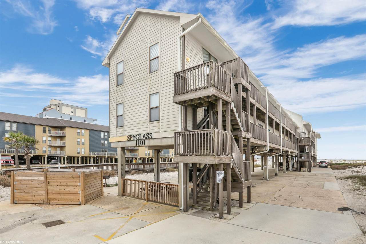 1101 Beach Blvd - Photo 1