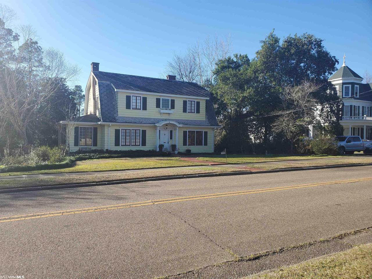 429 Belleview Avenue - Photo 1