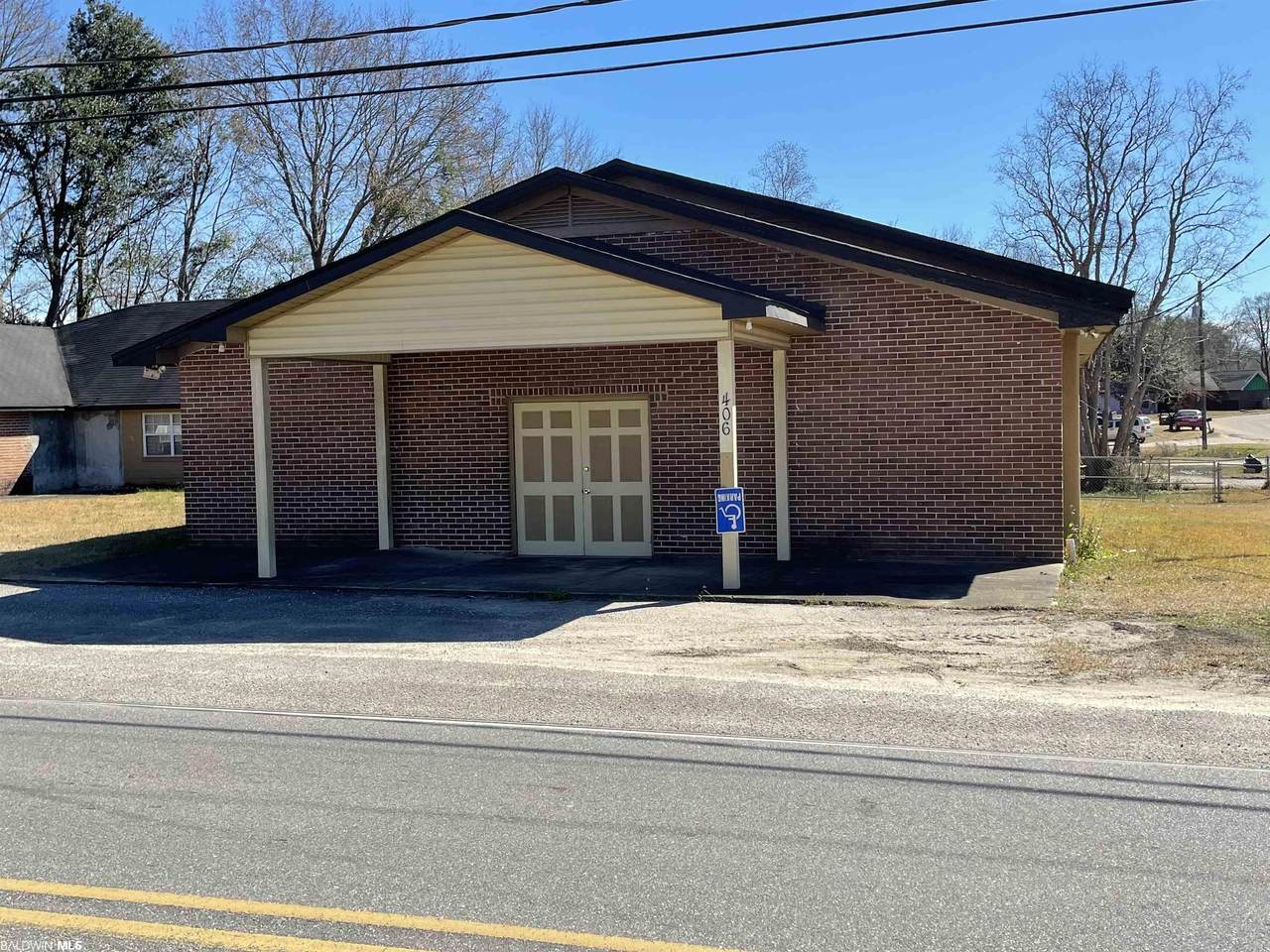 406 Clay Street - Photo 1