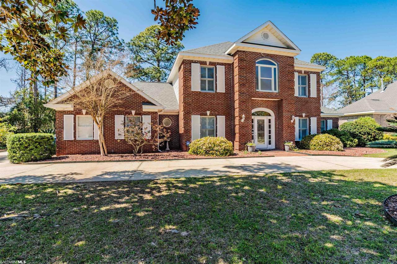 636 Magnolia Circle - Photo 1