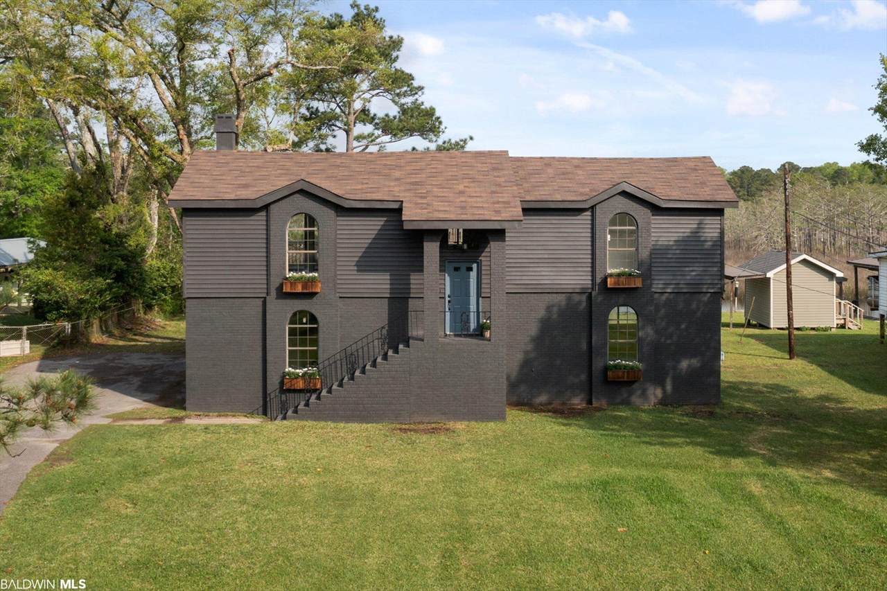 4062 Dawson Drive - Photo 1