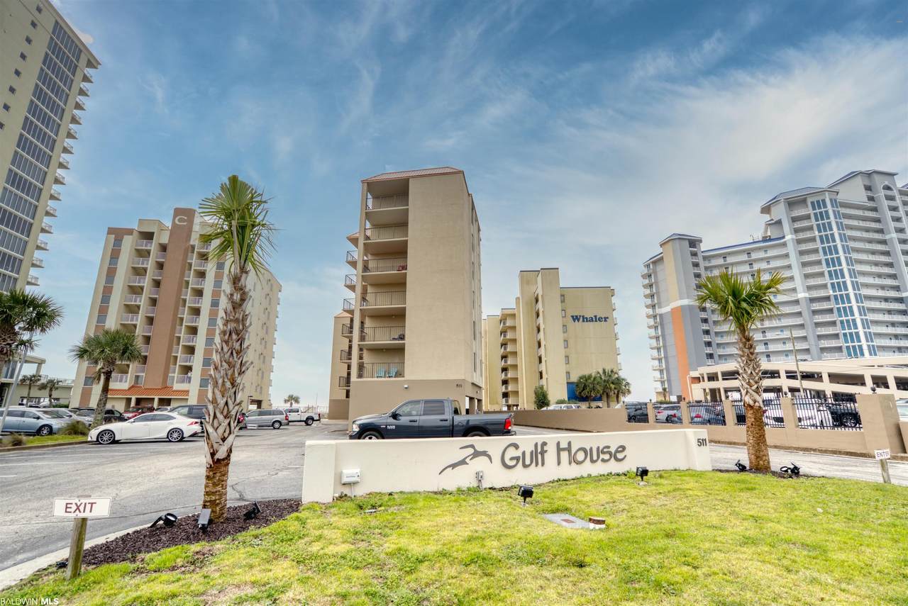 511 Beach Blvd - Photo 1