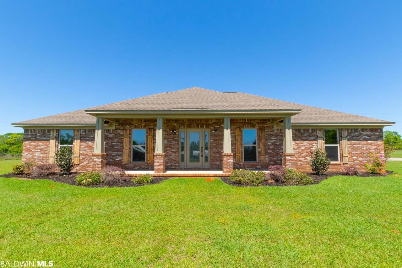 20643 East Blvd - Photo 1
