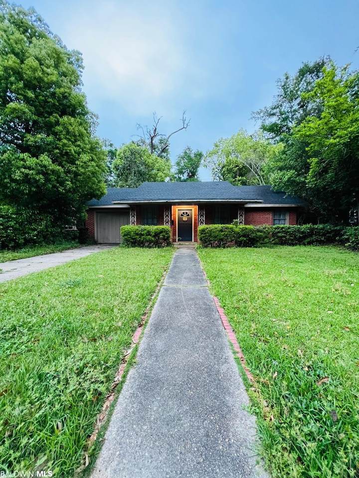 270 Siena Vista - Photo 1