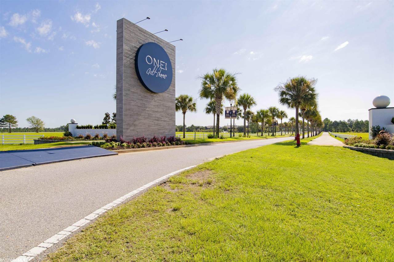20050 Oak Road - Photo 1