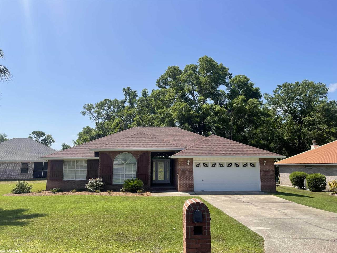 10679 Mahogany Ln - Photo 1