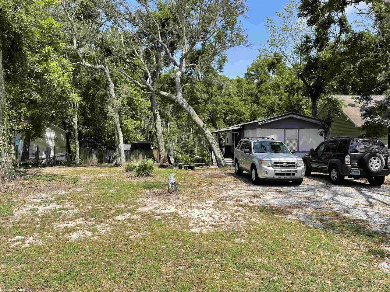 25299 Regal Oaks Dr - Photo 1