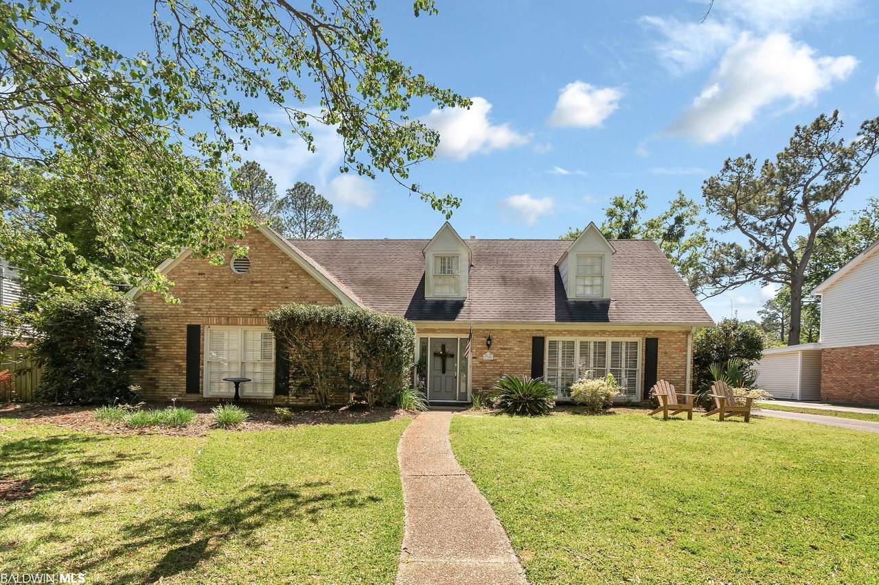 3755 Claridge Road - Photo 1