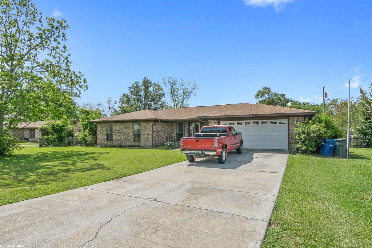 604 Verbena Avenue - Photo 1