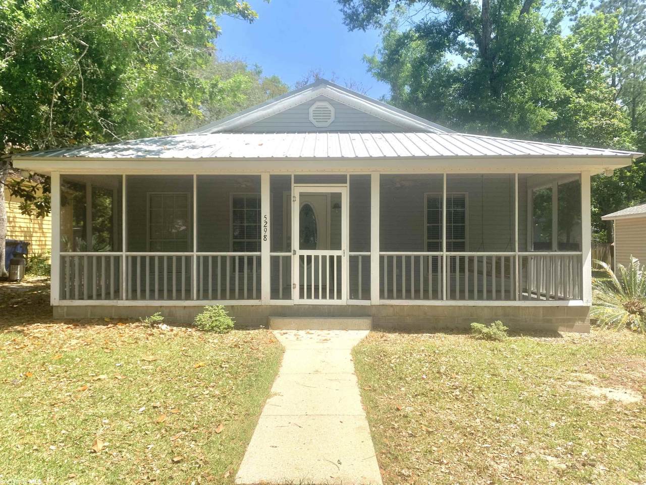 5298 Bay Drive - Photo 1
