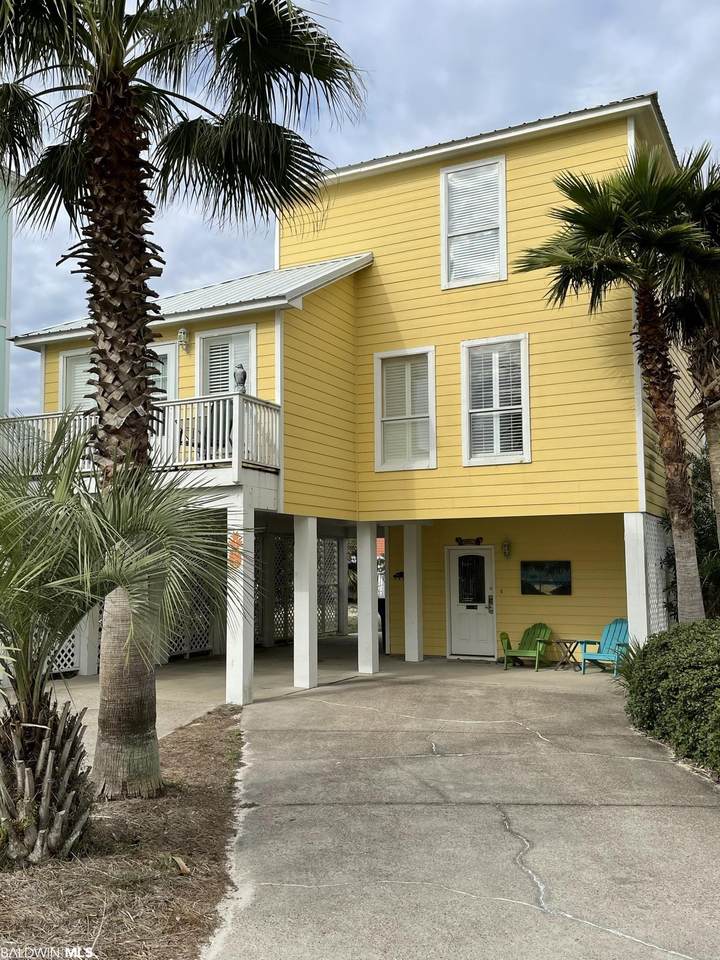 105 Blue Lagoon Drive - Photo 1