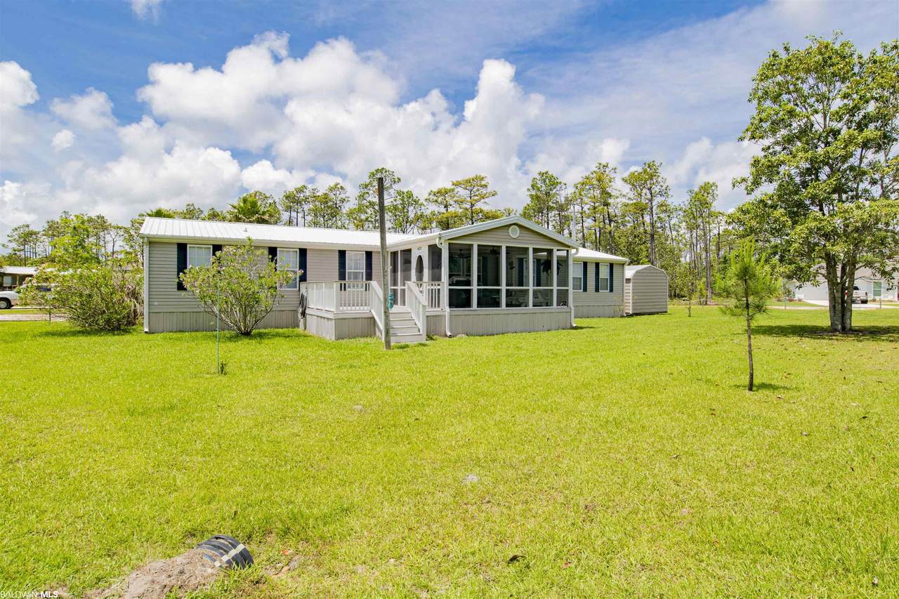 4237 Wood Glen Tr - Photo 1