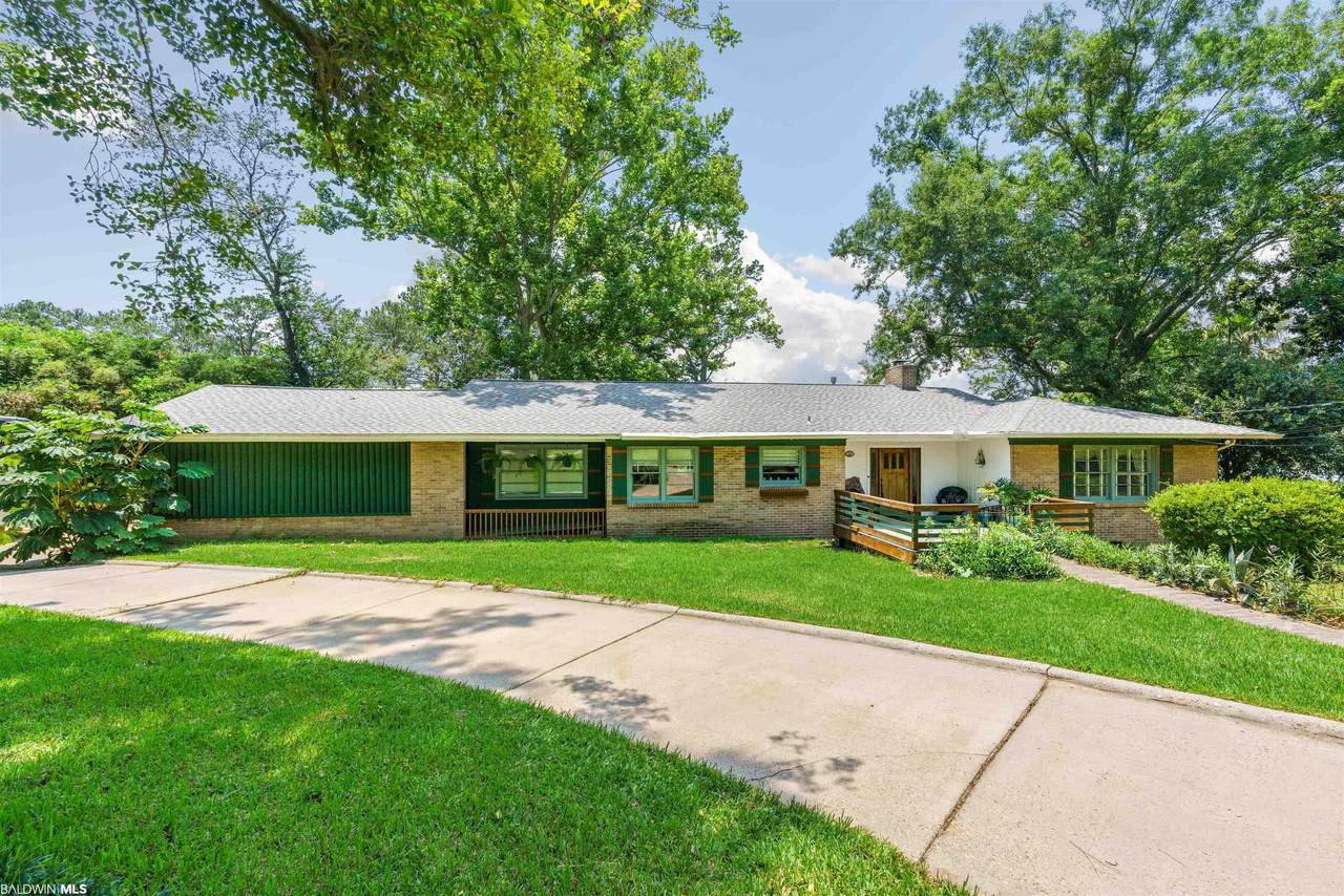 310 Patrician Drive - Photo 1