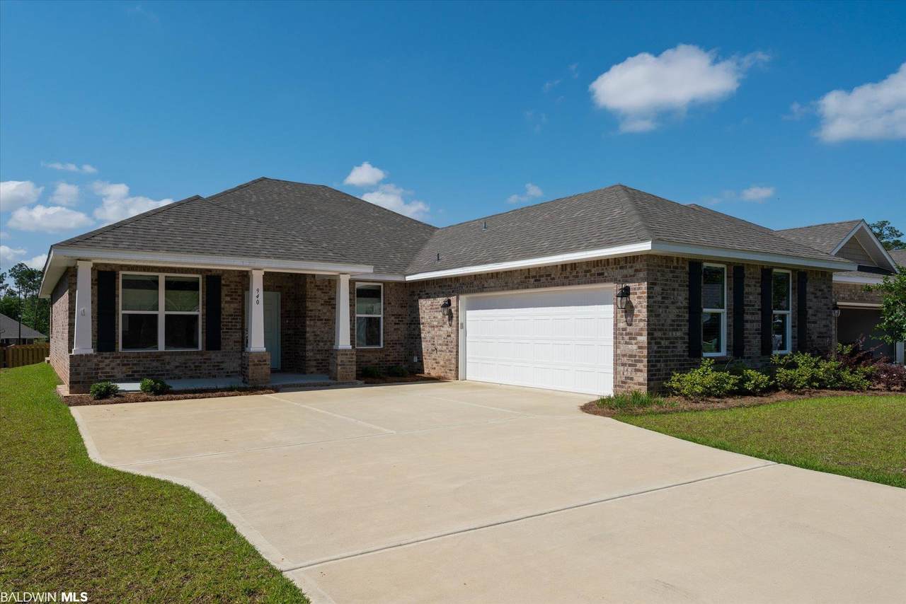 940 Ruisseau Drive - Photo 1