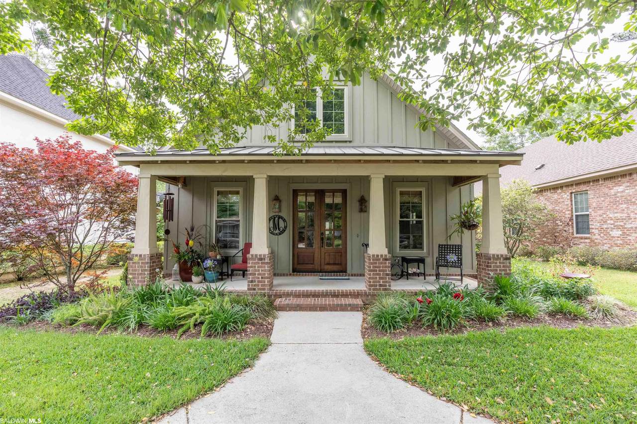 418 Azalea Street - Photo 1