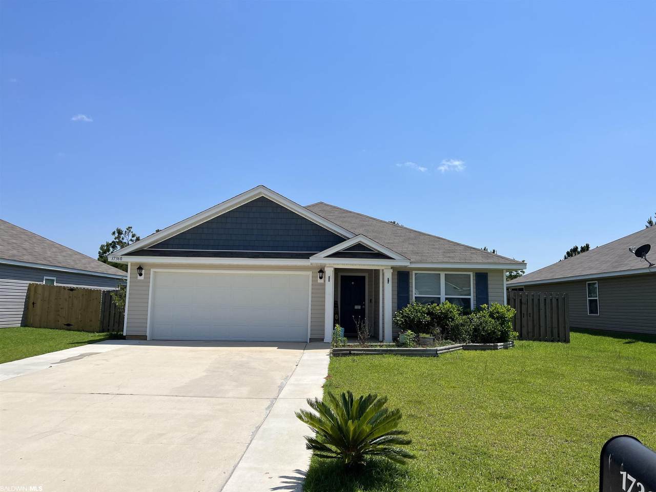 17360 Tallasee Blvd - Photo 1