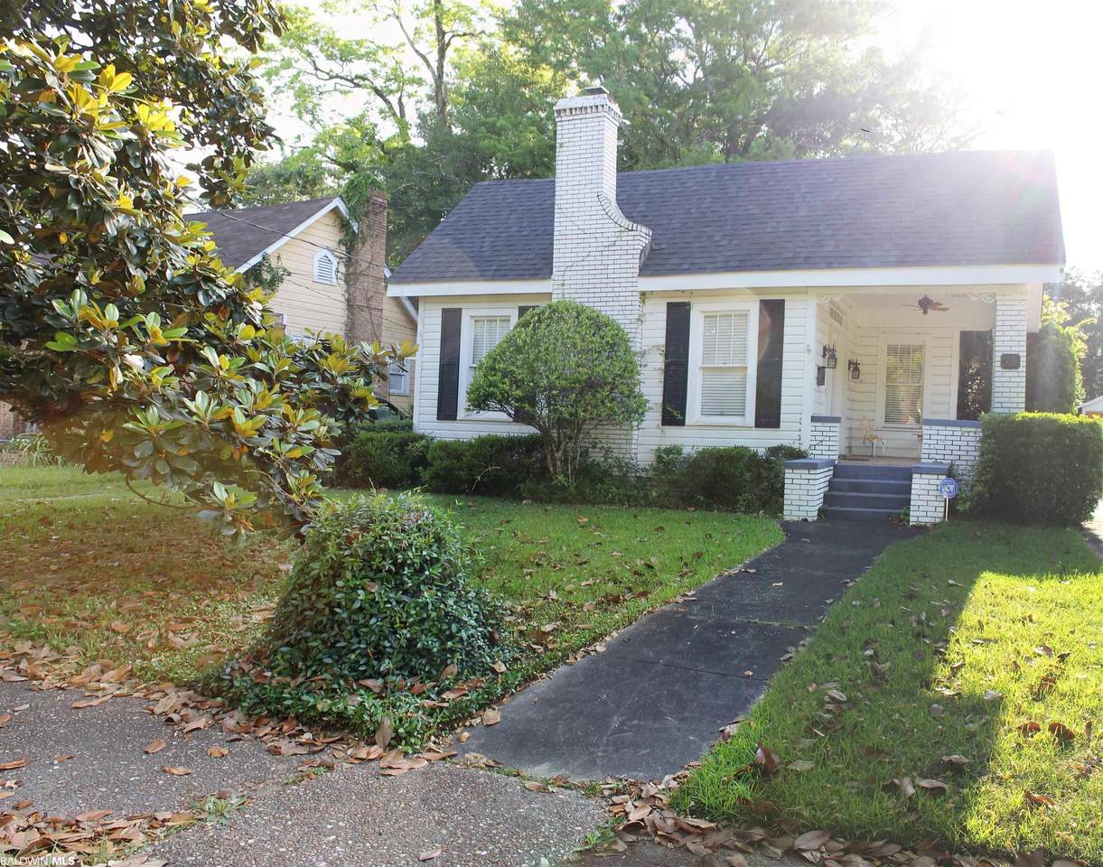 26 Westwood St - Photo 1