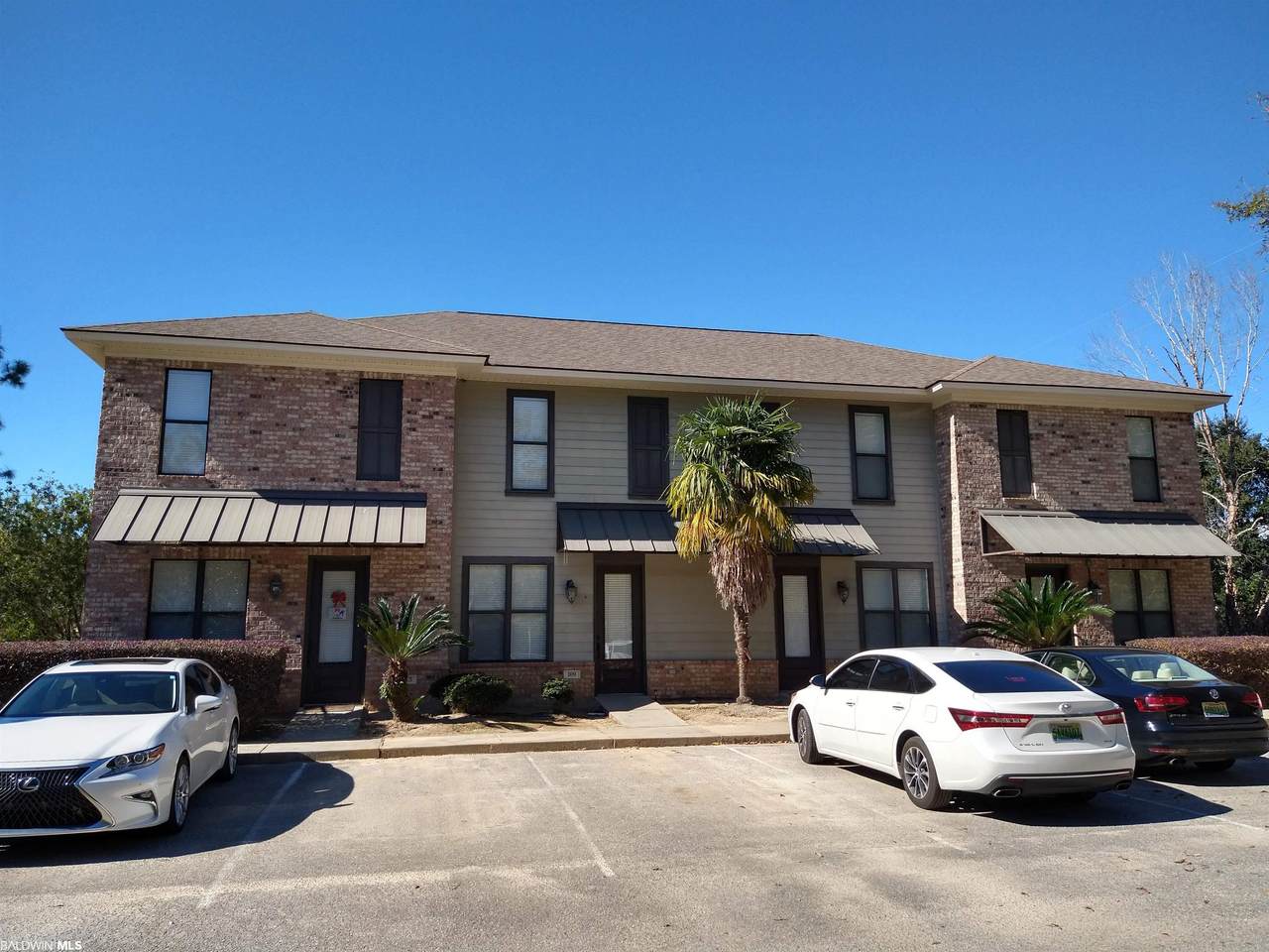 101 Cody Ln - Photo 1