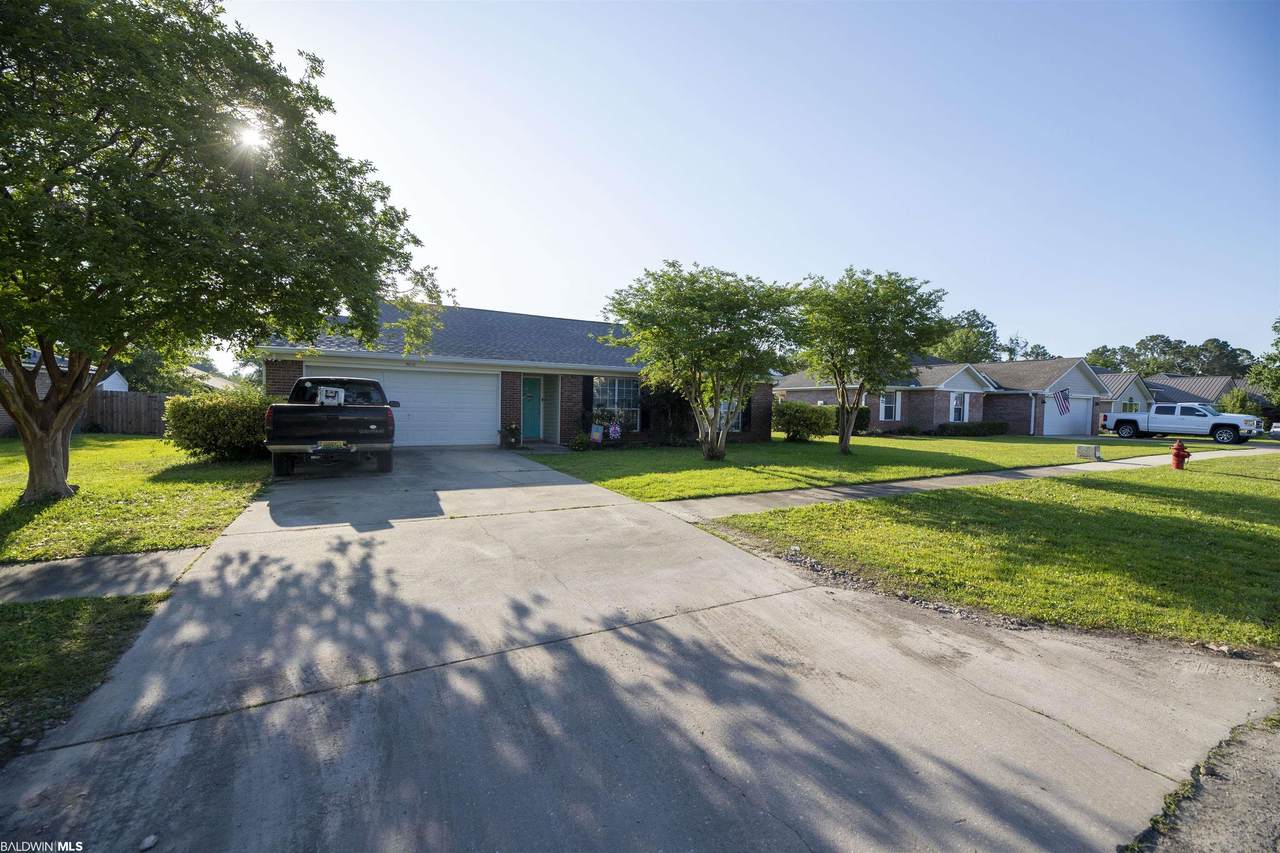 5878 Shady Woods Ct - Photo 1