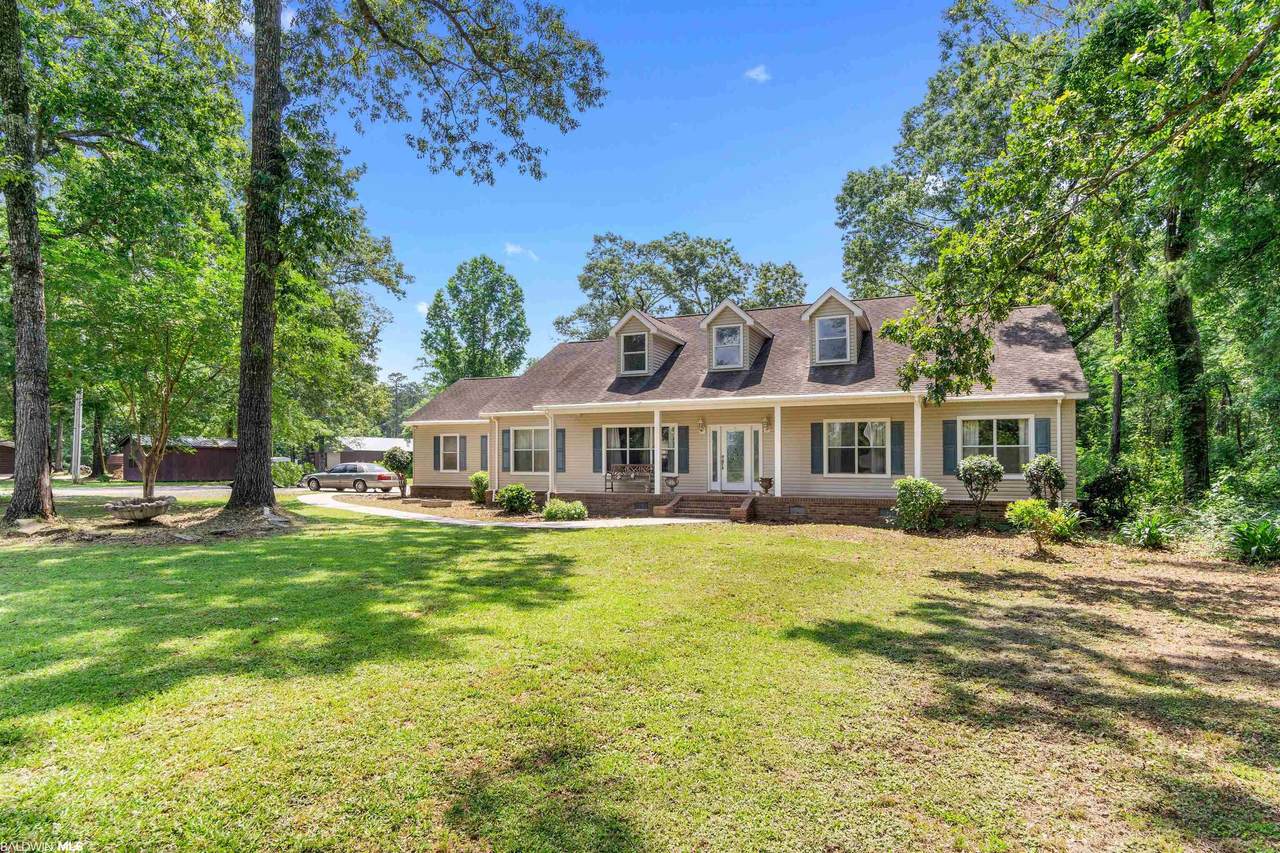 9386 Lakeview Rd - Photo 1