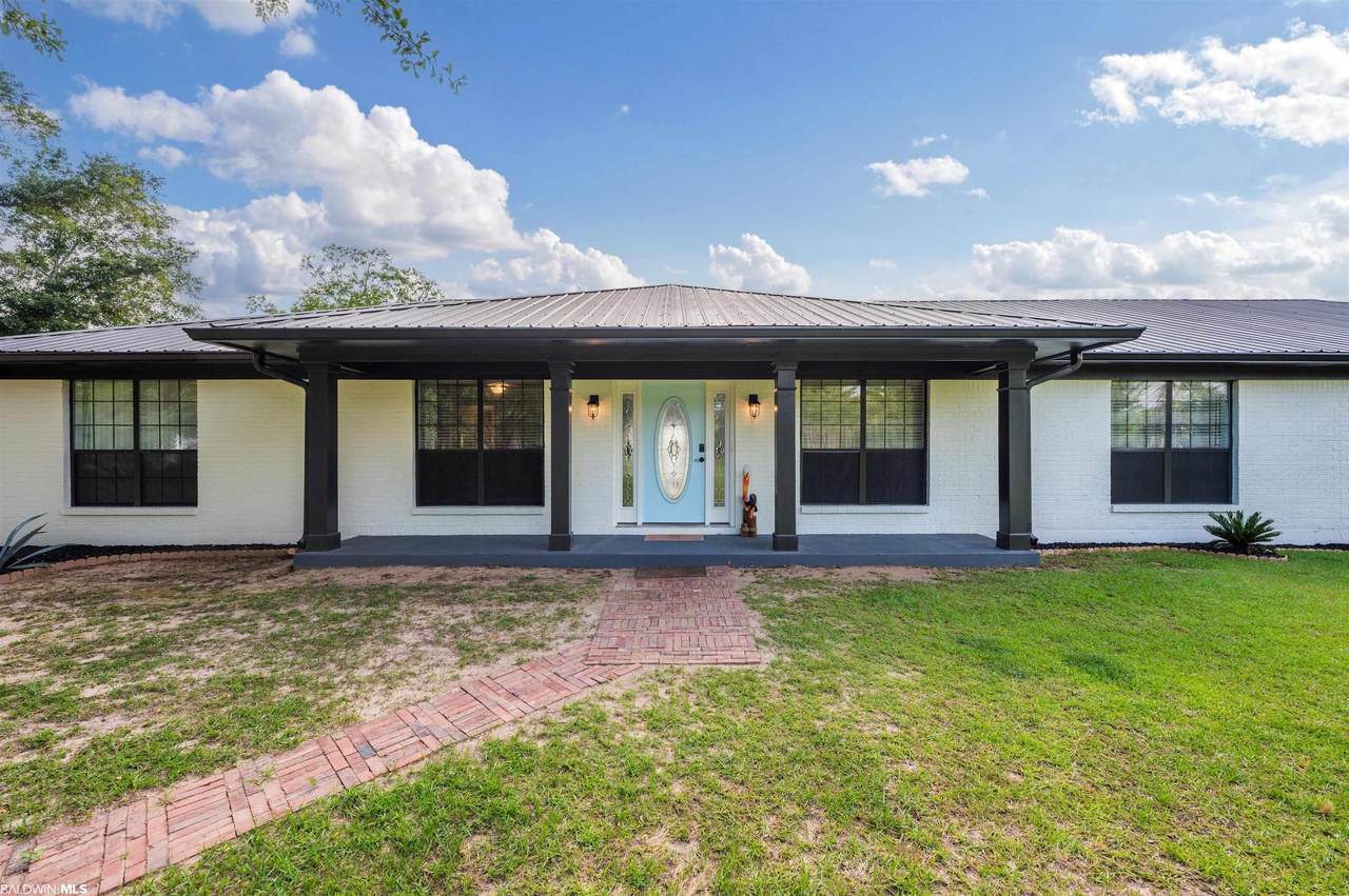 703 7th Street - Photo 1