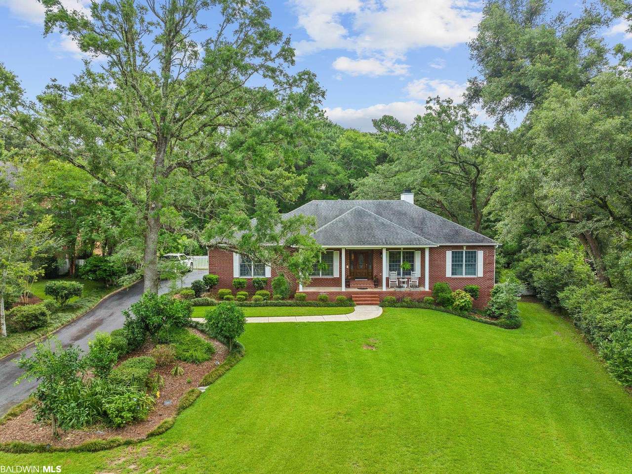 21930 Country Woods Drive - Photo 1