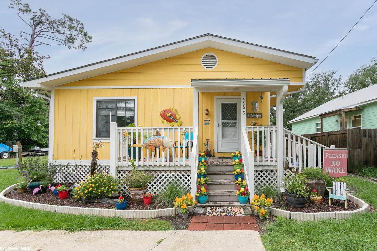 5393 Mississippi Ave - Photo 1