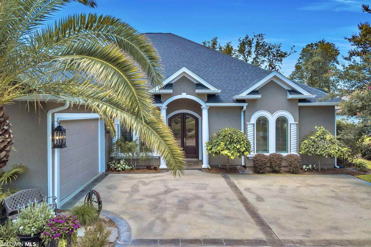 51 Lagoon Dr - Photo 1