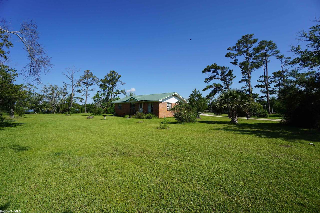 16801 Buchanan Place - Photo 1