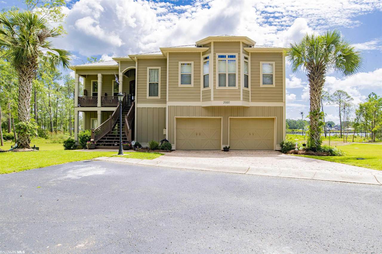 3920 Aqua Lane - Photo 1