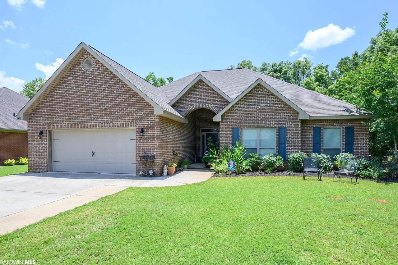 10670 Westwood Avenue - Photo 1