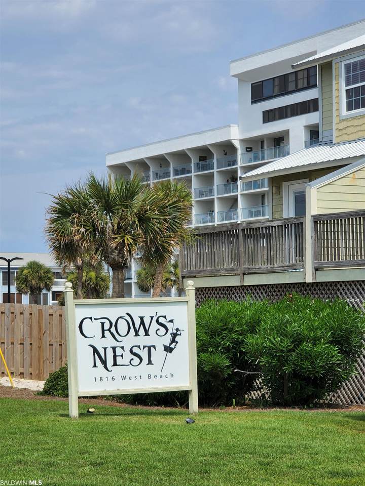 1816 Beach Blvd - Photo 1