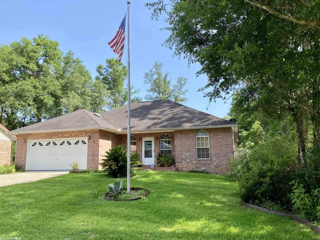 2843 Avenida Alberto - Photo 1