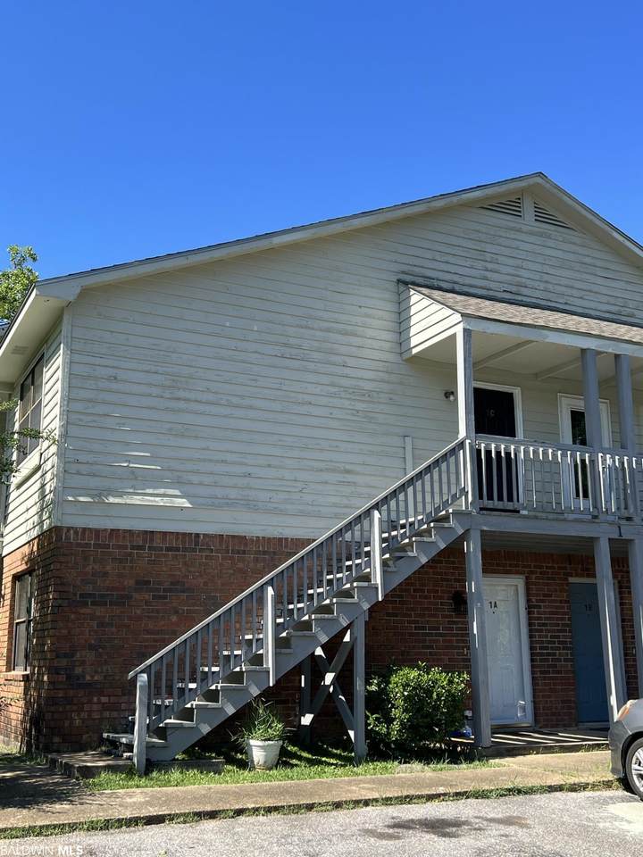200 Autumn Park Drive - Photo 1