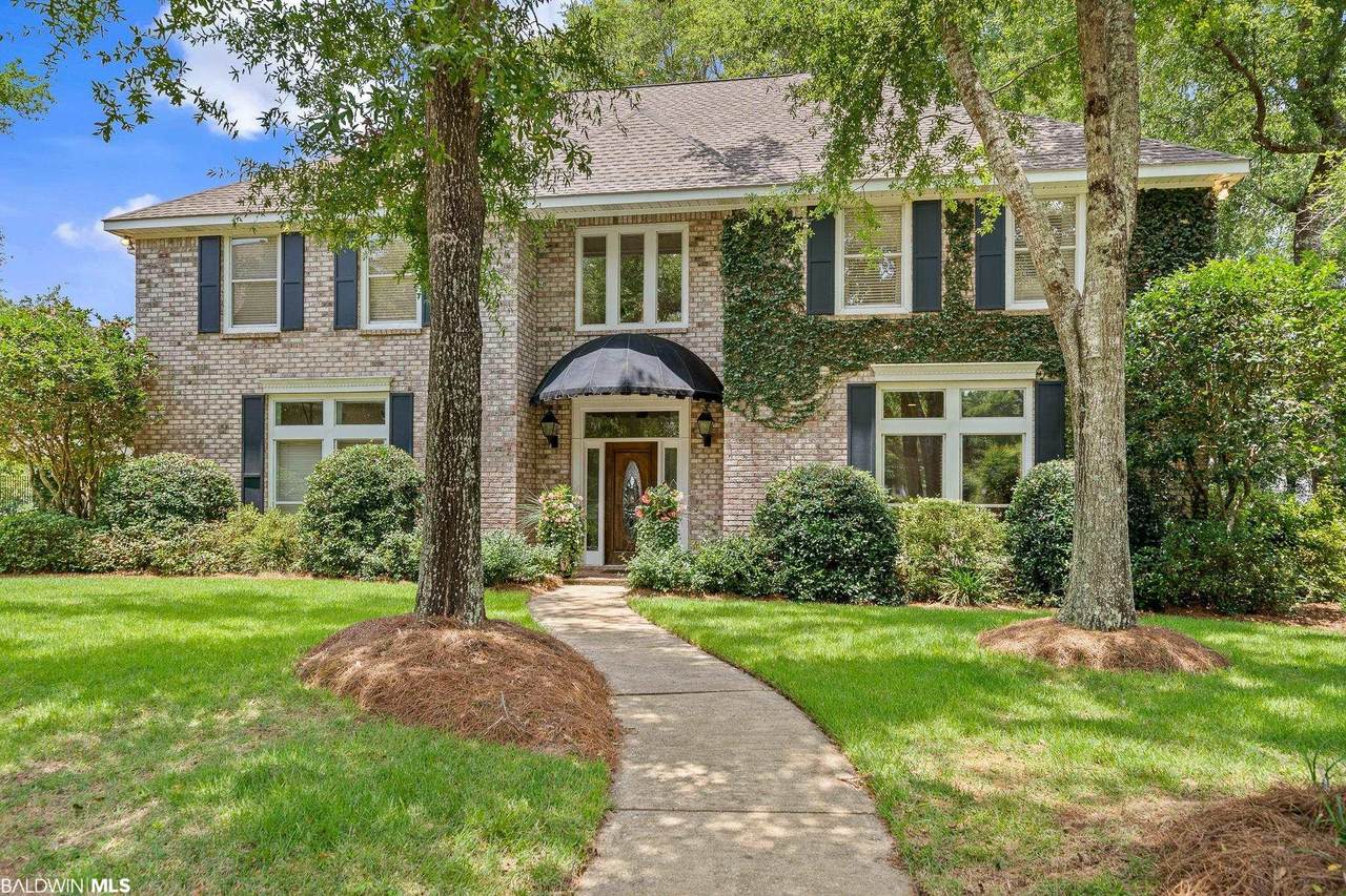 15 Cambridge Court - Photo 1