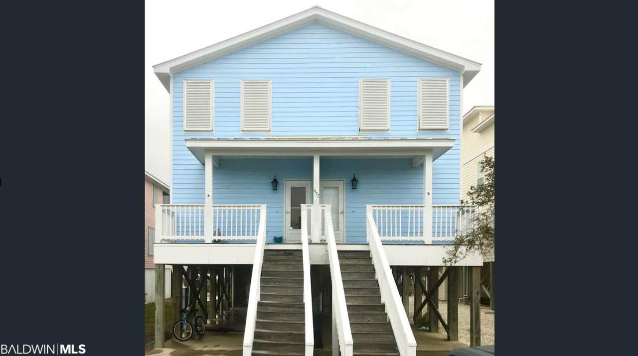 1332 Lagoon Avenue - Photo 1