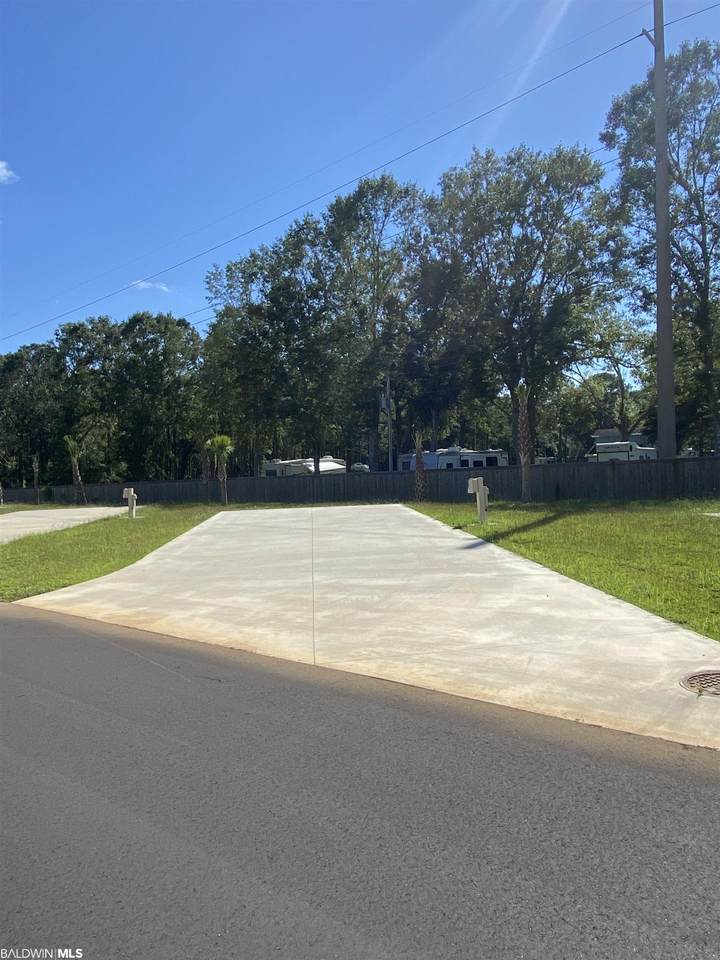 19558 County Road 8 - Photo 1