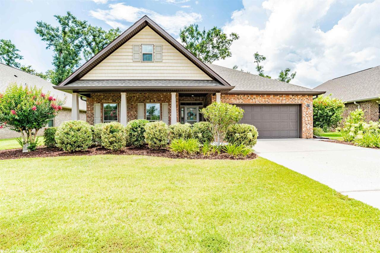 1220 Surrey Loop - Photo 1