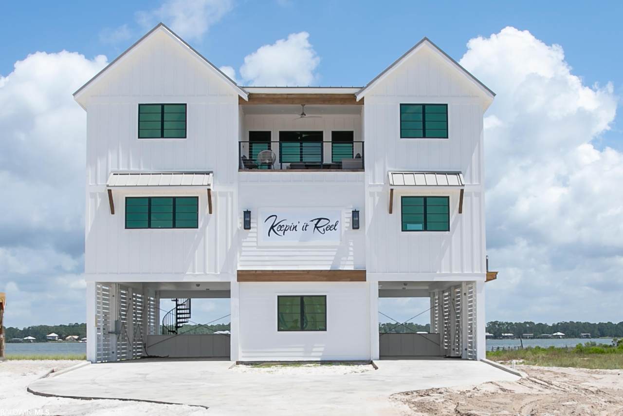 2276 Beach Blvd - Photo 1