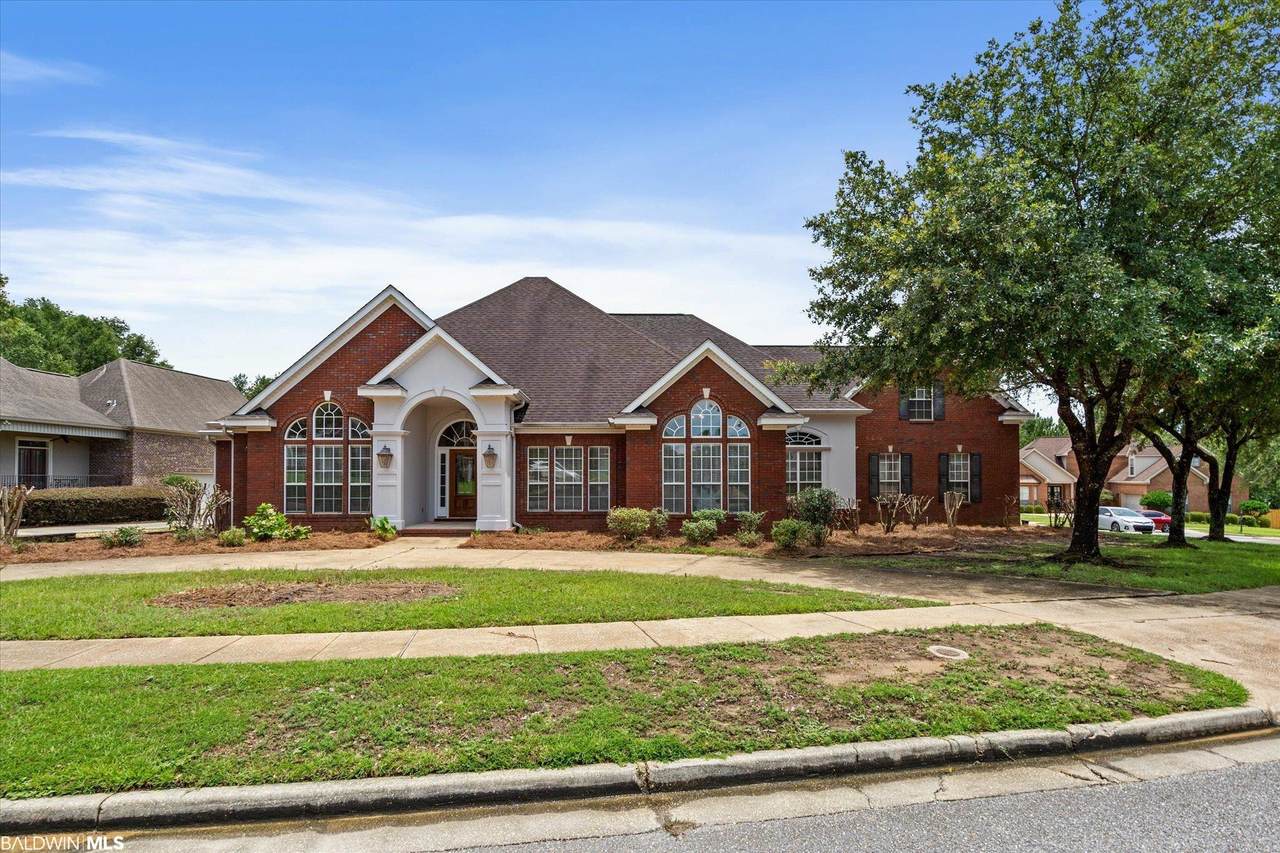 3425 Raleigh Way - Photo 1
